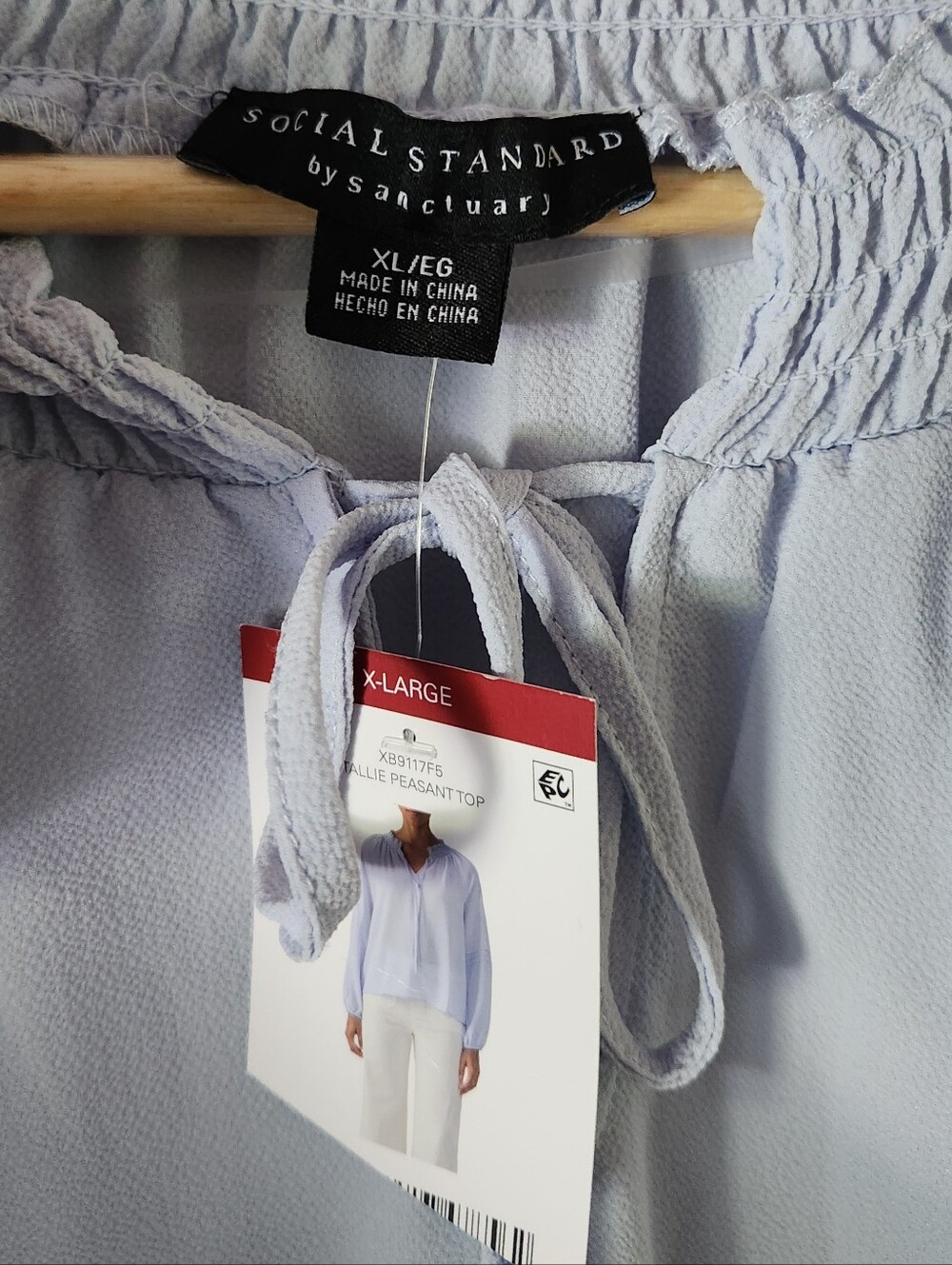 Social Standard Sanctuary Light Blue Peasant Blouse Sz XL - Picture 6 of 7